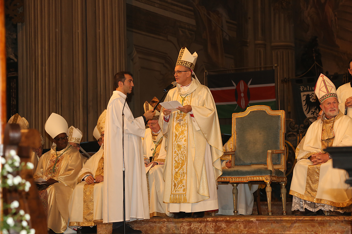 Monsignor Marco Prastaro Vescovo di Asti_410.jpg